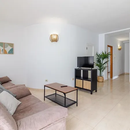 Guelfo Fuerteventura Airport Apartment *