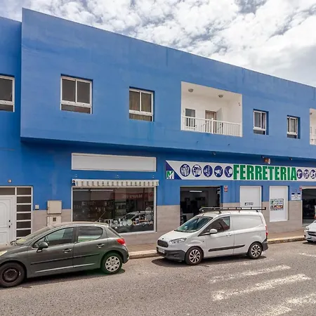 Guelfo Fuerteventura Airport Puerto del Rosario (Fuerteventura)